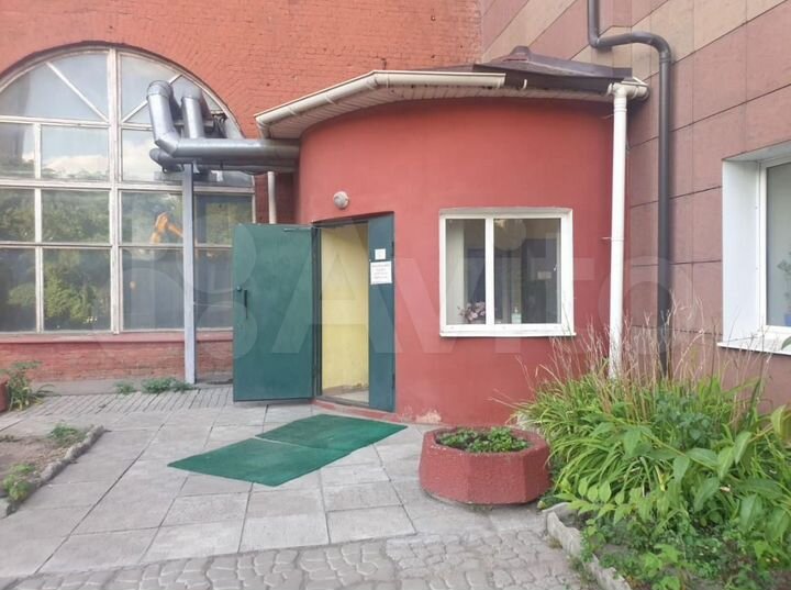 Нежилое здание(производственное)