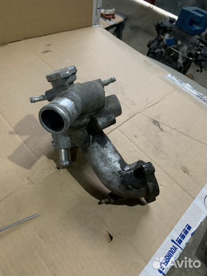 Корпус термостата Lexus GS is