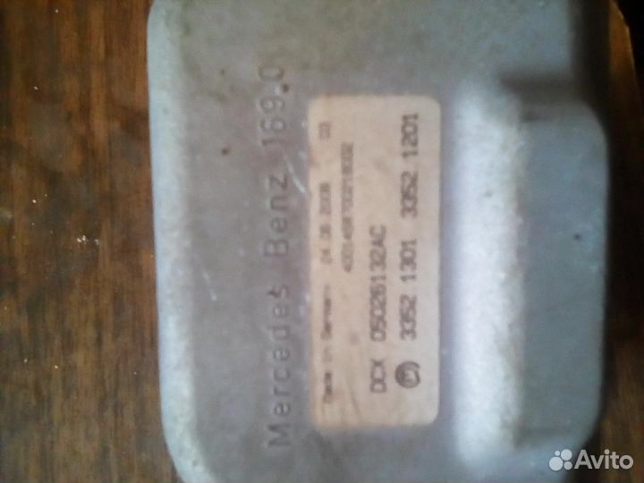 Модуль блокировки руля Jeep Commander Limited