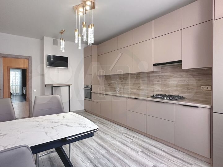 2-к. квартира, 78,6 м², 2/9 эт.