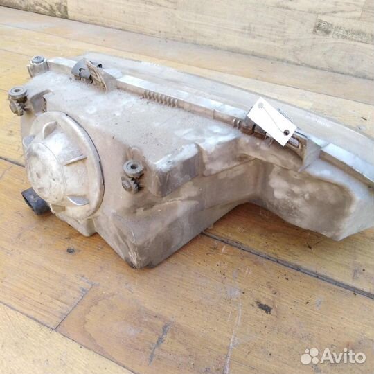 Фара левая дефект seat alhambra до рест