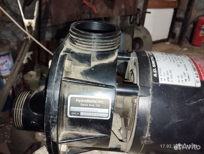 Насос для бассейна и джакузи