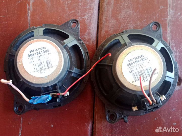 Передние динамики от Toyota Aygo