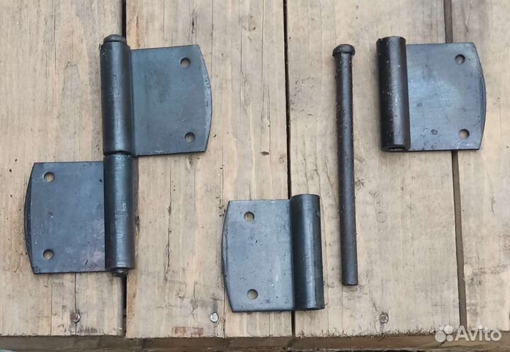 Петли для форточек и дверей