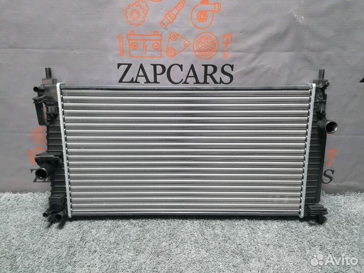 Радиатор основной (под АКПП) Mazda 3 BL 1.6