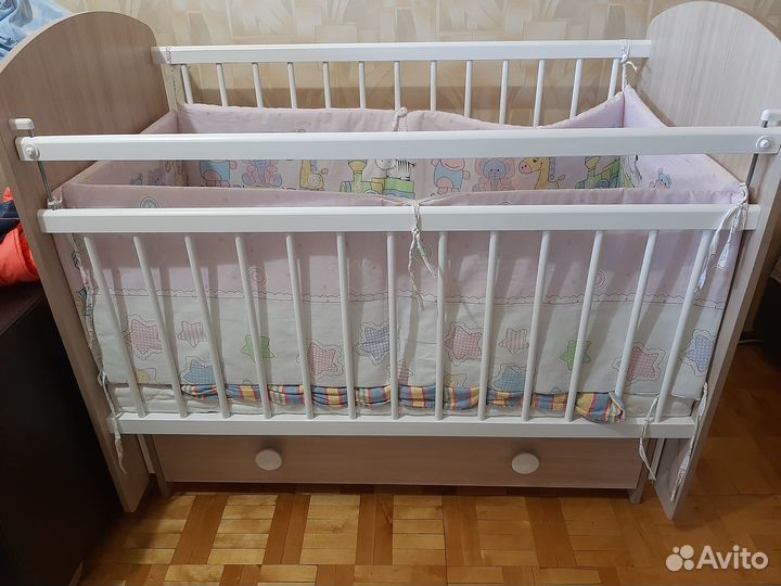 Кроватка 
