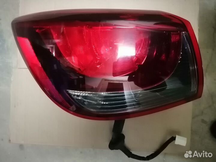 Фонарь DB5J-51-160D mazda