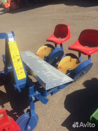 Рассадопосадочная машина Agromax S237, 2022