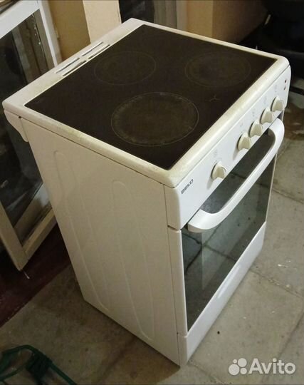 Электрическая плита с духовкой Ивеко CS 47100