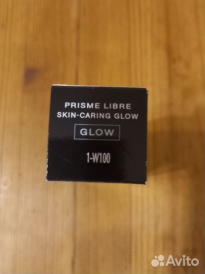 Тональный крем givenchy glow