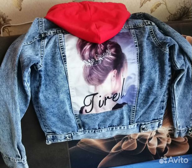 Джинсовая куртка