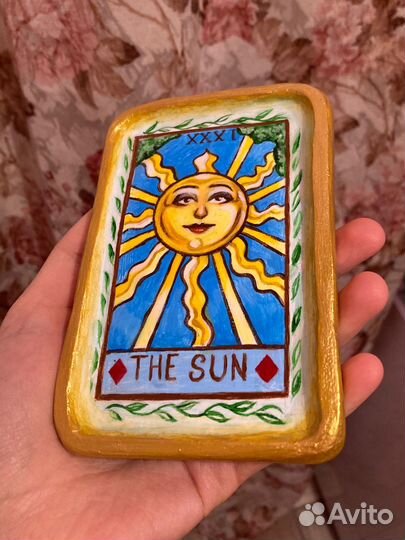 Глиняная тарелка