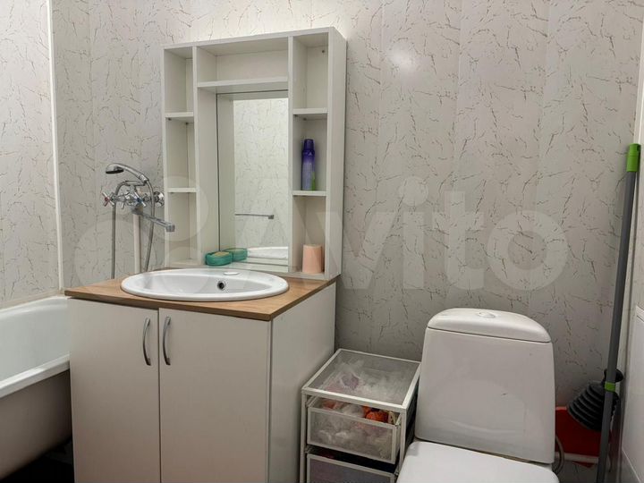 1-к. квартира, 38 м², 8/16 эт.