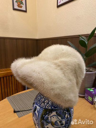 Шапка норковая новая женская
