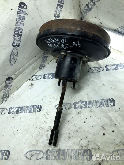 Вакуум тормозной Audi 80 B3