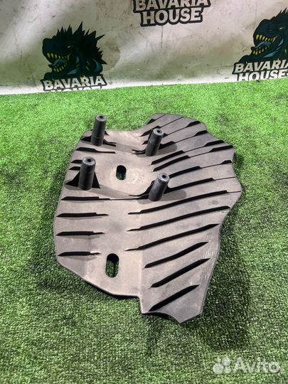 Защита антигравийная задняя левая Bmw 3 F30