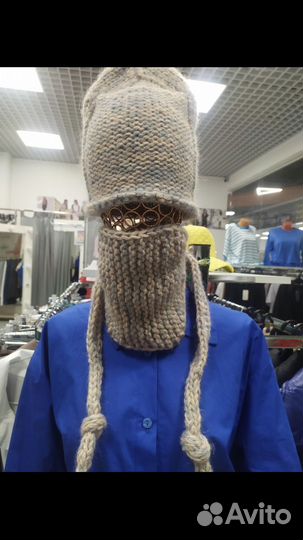 Шапка женская вязаная ручная работа