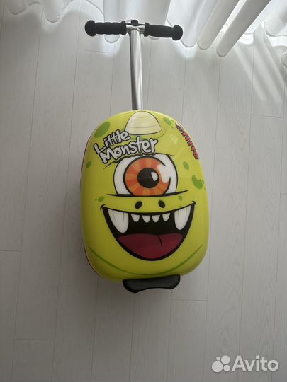 Чемодан-самокат flyte Монстрик зеленый