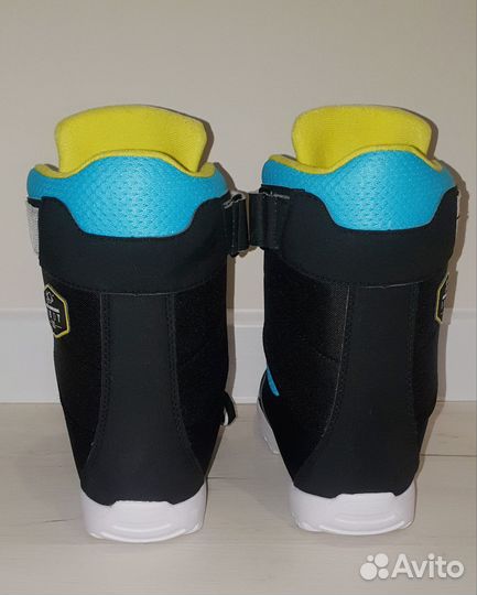 Сноубордические ботинки 34