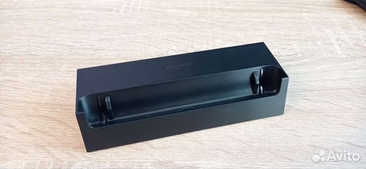 Док станция Sony DK28 для Sony Xperia ZR