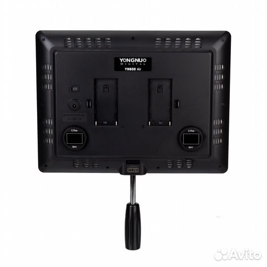 Осветитель светодиодный Yongnuo YN-600air 3200-550