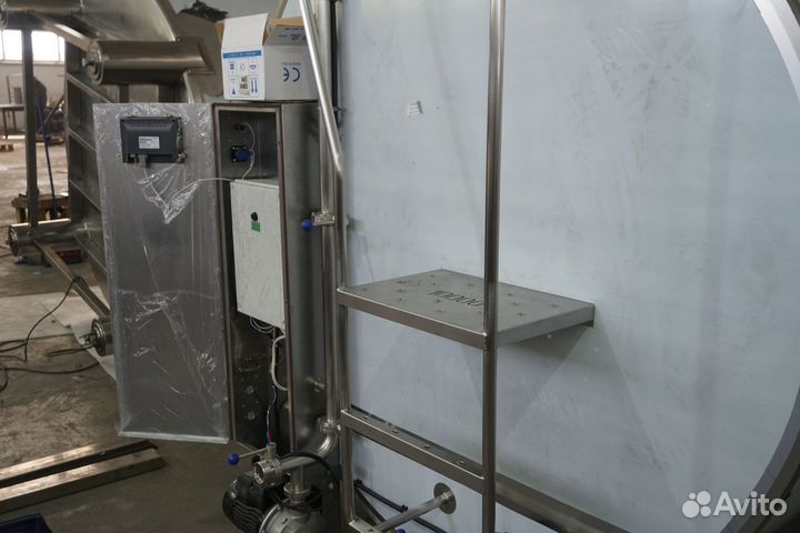 Танк охладитель молока