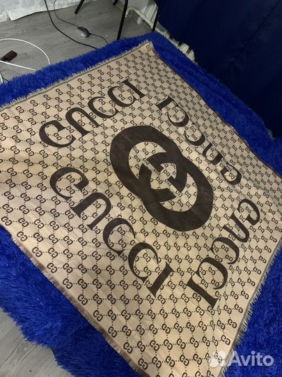 Шарф палантин Gucci