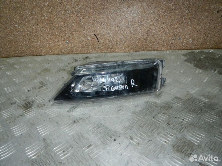 Фара противотуманная правая, Volkswagen (Фольксваг