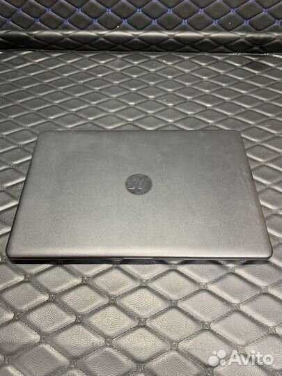 Ноутбук HP 15-bs703ur