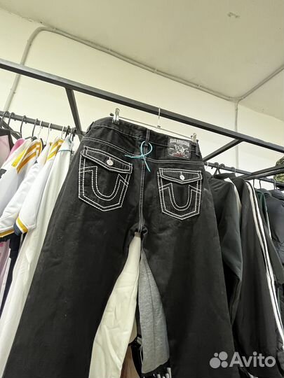 Джинсы True Religionn