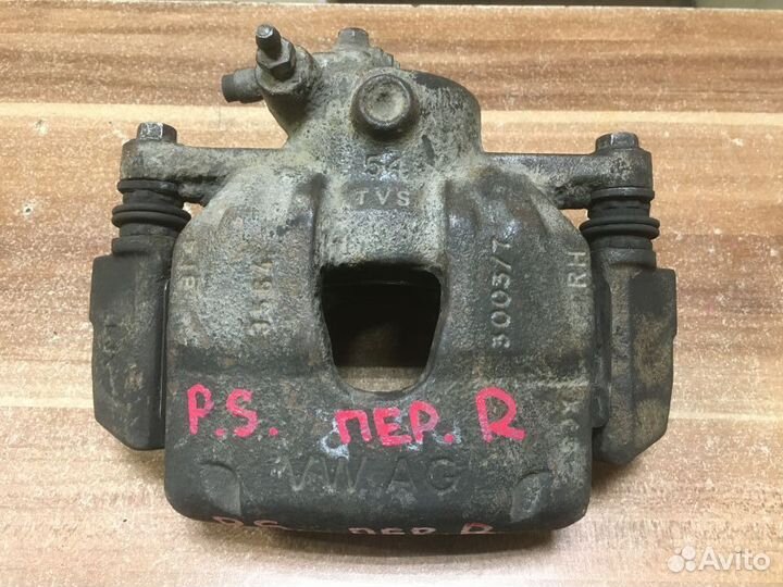 Суппорт тормозной передний правый VW Polo RUS