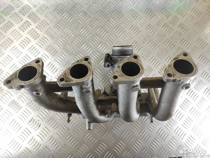 Коллектор впускной Vito 1996-2003