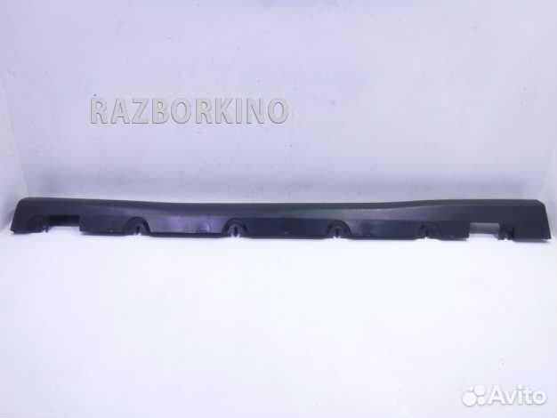 Накладка на правый порог