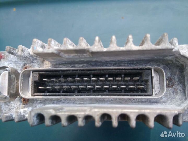 Блок управления на Мерседес W126 OM103