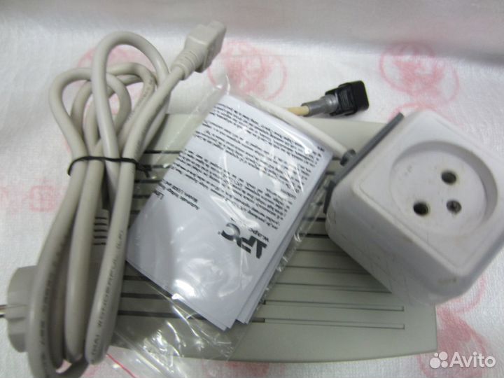 Стабилизатор напряжения 220в