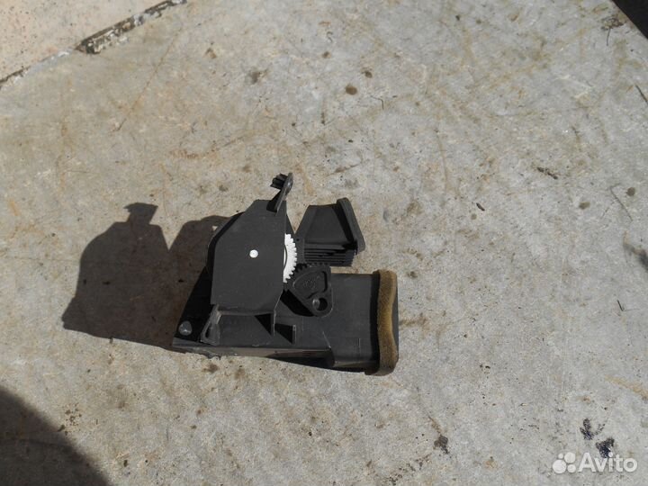 Дефлектор 90561074 SX Opel Zafira A F75 Зафира А