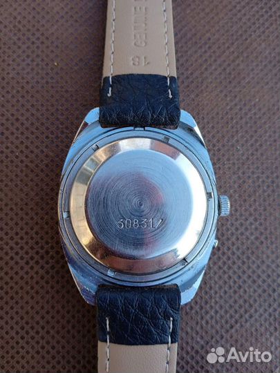 Часы Слава СССР Автоподзавод Календарь