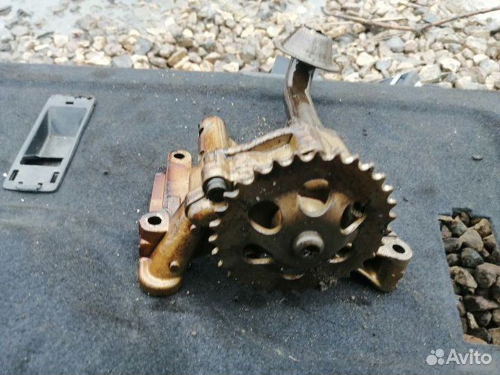 Насос масляный Skoda Octavia 2 А5 1.6 BSE 2013