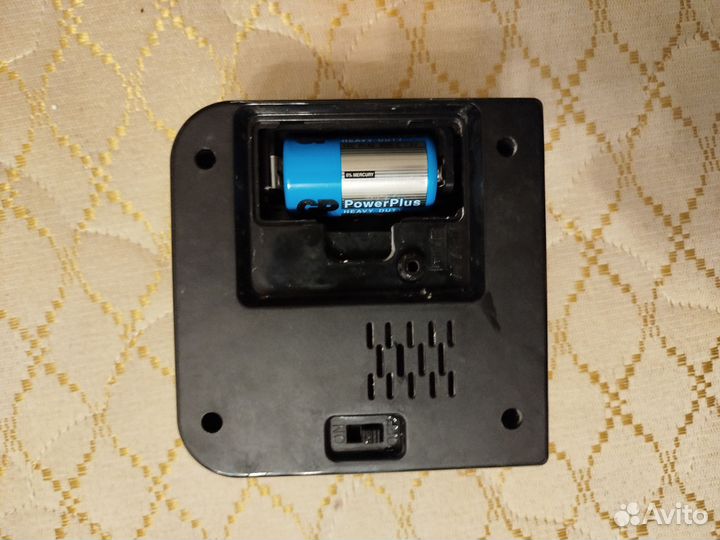 Часы будильник Seiko