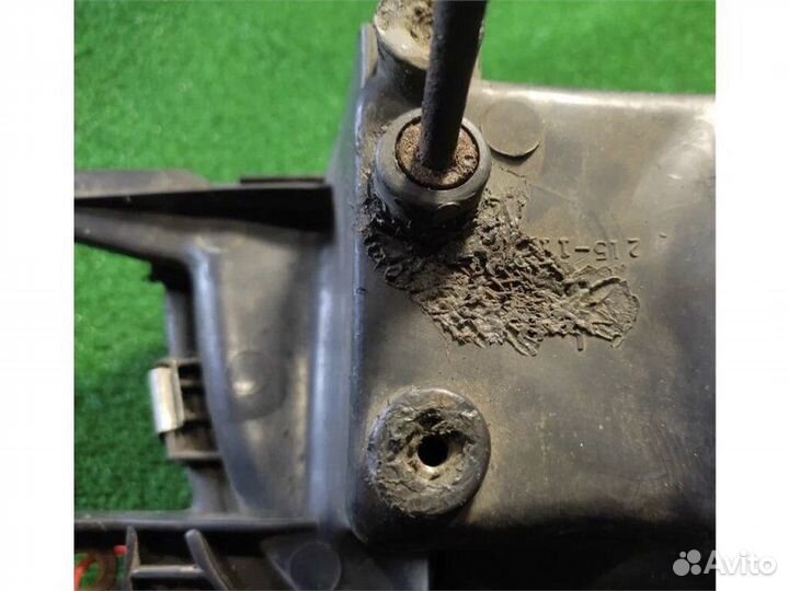 Фара левая Nissan Almera 2.0 1999