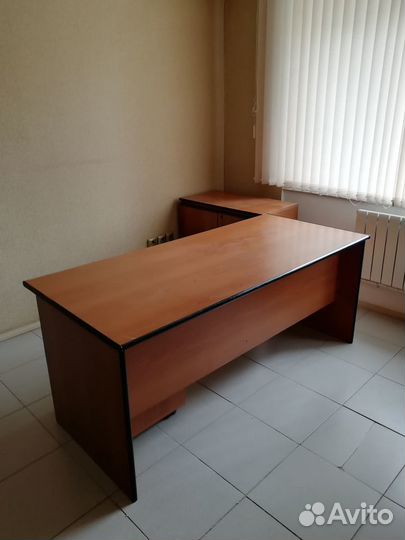 Компьютерый, писменный стол, офисс.кресла стулья