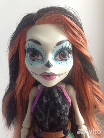 Кукла Монстр Хай. Базовая Скелита Калаверас