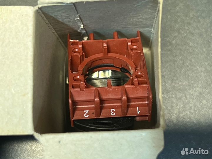 GE P9mpnvg 184002 Кнопка, новая, 8 шт