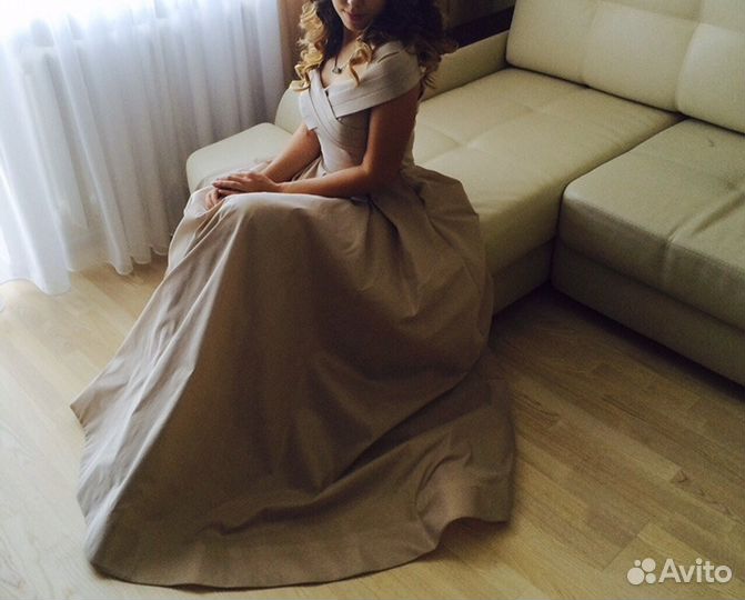 Платье для торжественных случаев