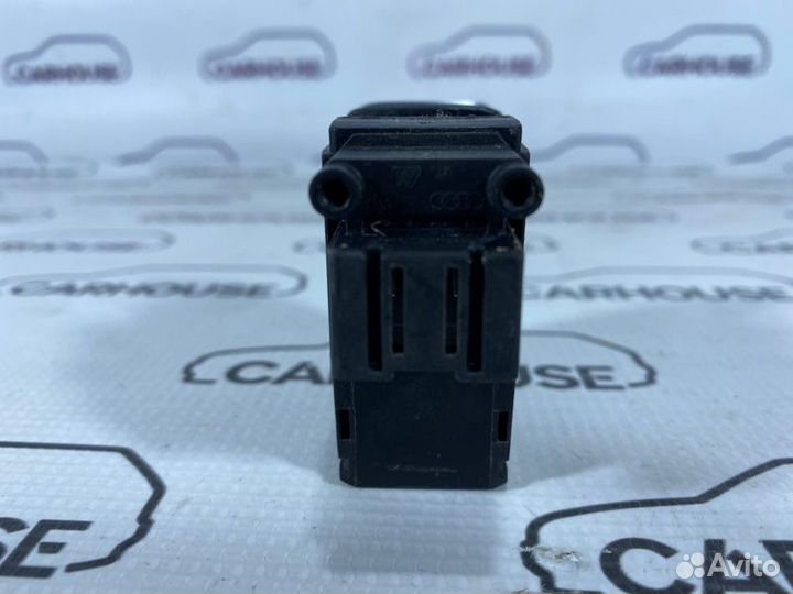 Кнопка ручника Volkswagen Touareg NF