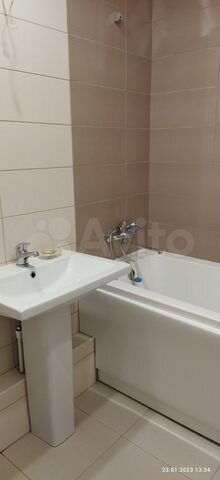 2-к. квартира, 48 м², 9/18 эт.