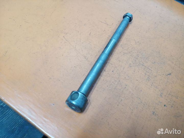 Ось заднего колеса Зид 50 Пилот