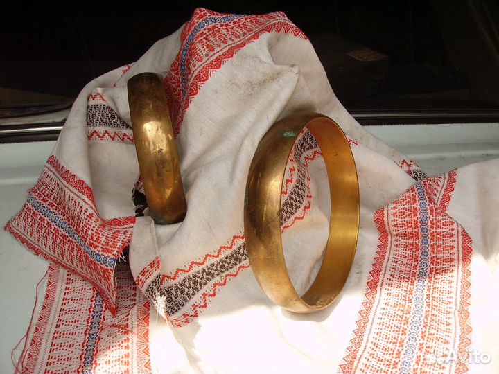 Свадебные кольца для укрошения автомобиля