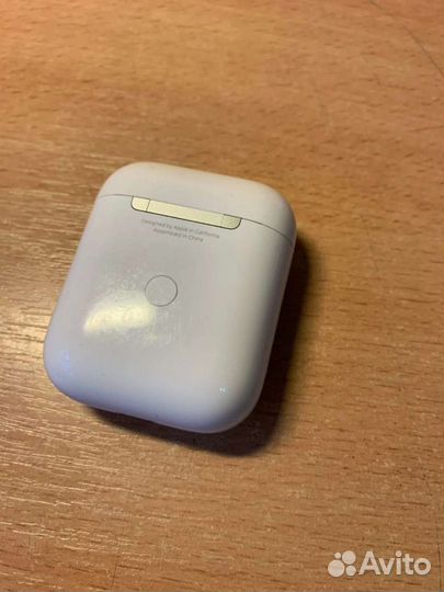 Airpods 2, правый наушник