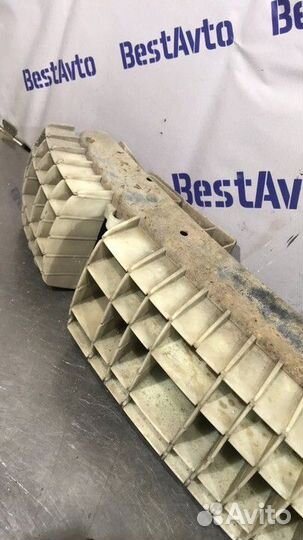 Усилитель бампера передний Daewoo Nexia 1 2001